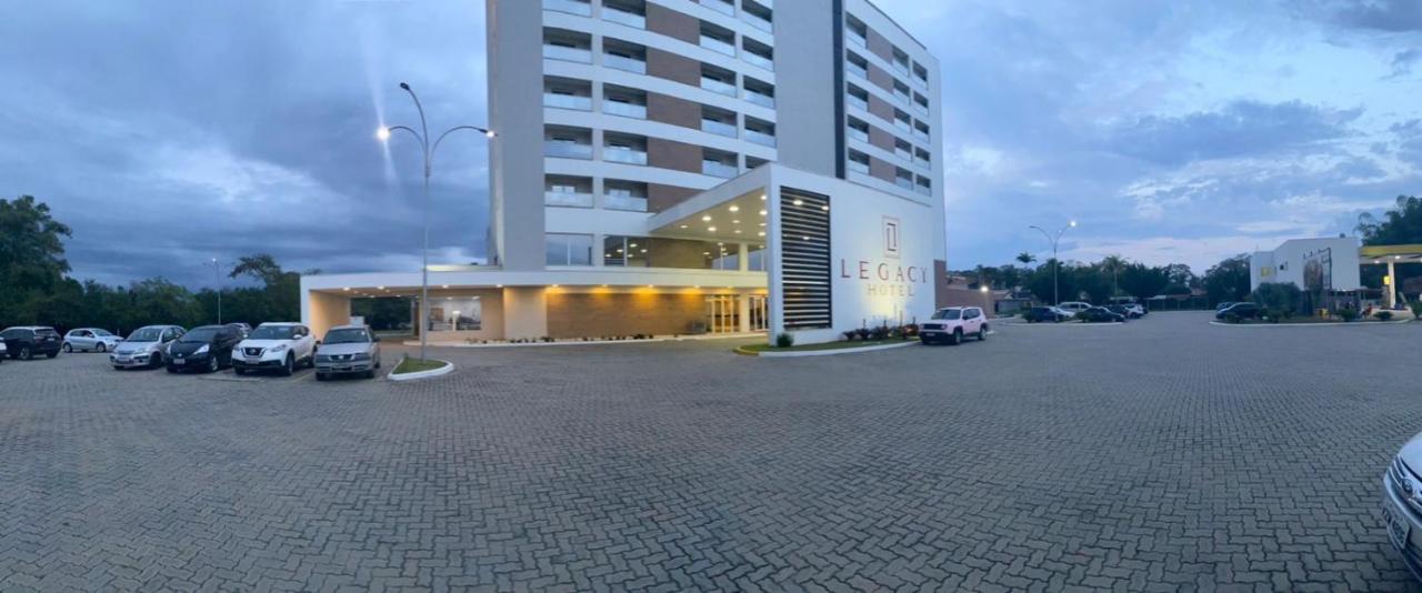 Legacy Hotel Guaratingueta - Ao Lado De Aparecida -Sp 外观 照片