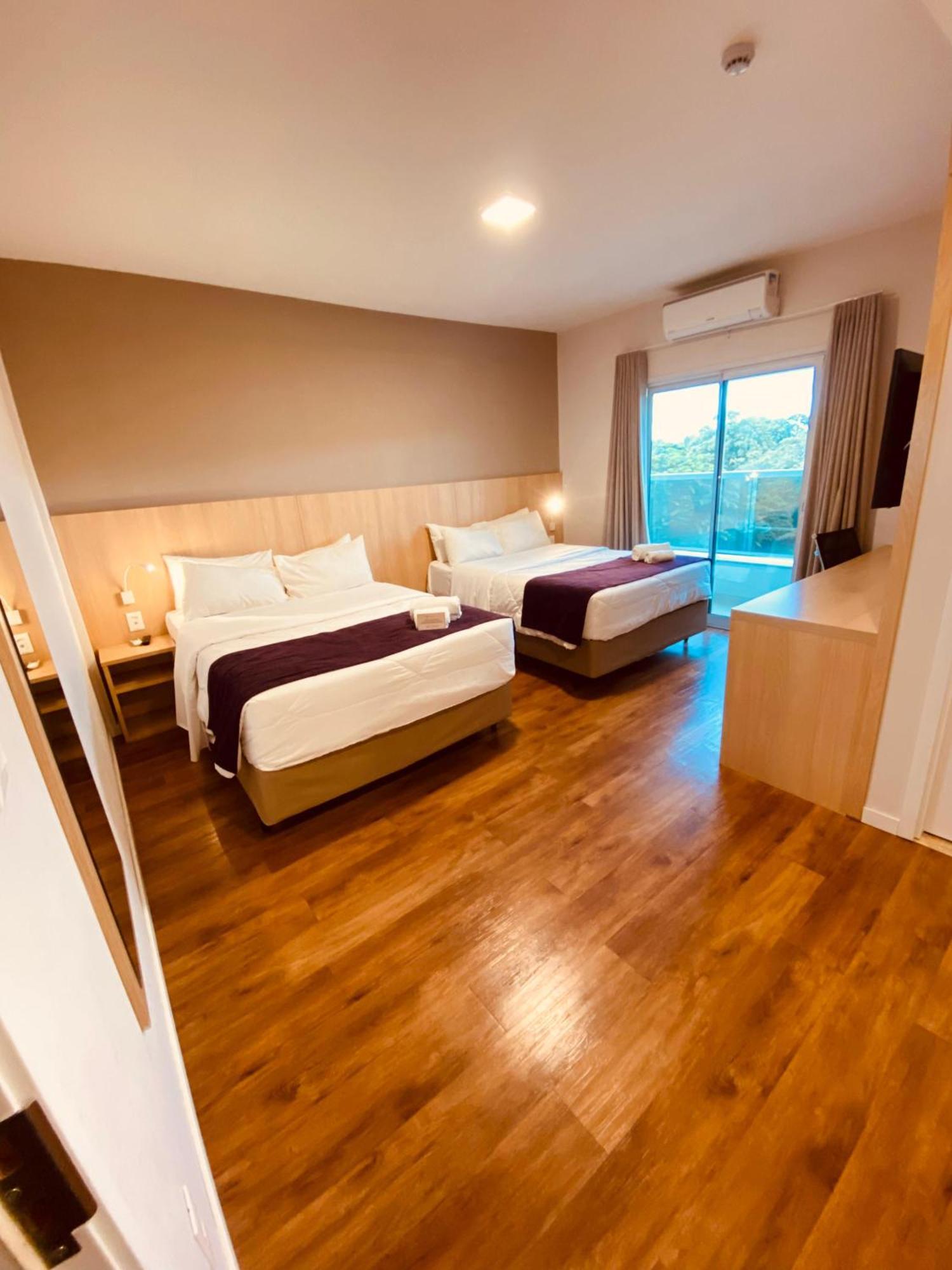 Legacy Hotel Guaratingueta - Ao Lado De Aparecida -Sp 外观 照片